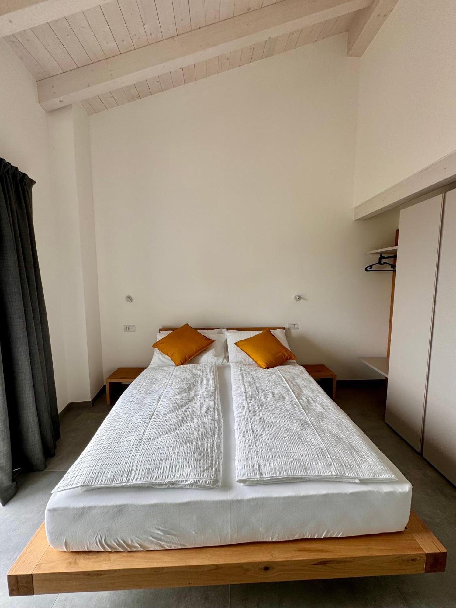 Ferienwohnung Eco Garda Hill Tenno Exterior foto